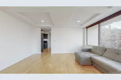 64-05 Yellowstone Boulevard #409, Forest Hills, NY 11375 - Photo 22