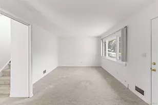 70 Buchanan St, Pearl River, NY 10965 - Photo 8