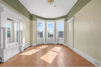 10409 94th Avenue, Ozone Park, NY 11416 - Photo 8