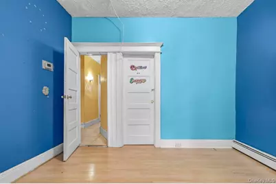 10409 94th Avenue, Ozone Park, NY 11416 - Photo 6