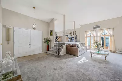 18 Amapola Lane, Kings Park, NY 11754 - Photo 8