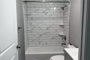 23 Collegeview Ave, Poughkeepsie, NY 12603 - Photo 8