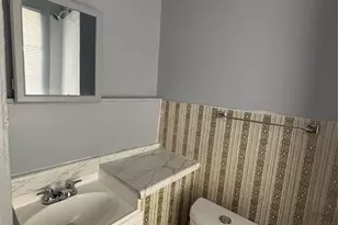 147 Downs St, Kingston, NY 12401 - Photo 6