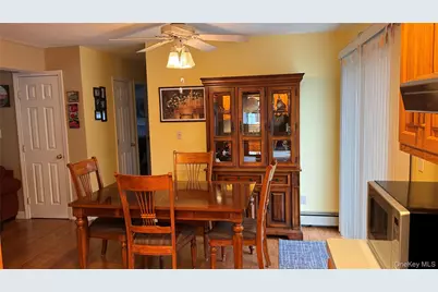 493 Kell Place, Seaford, NY 11783 - Photo 10