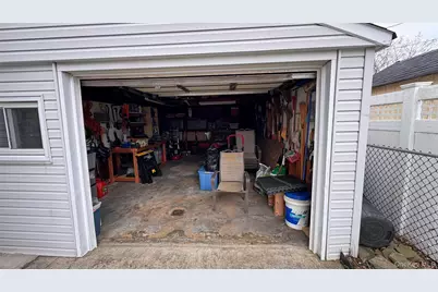 493 Kell Place, Seaford, NY 11783 - Photo 36