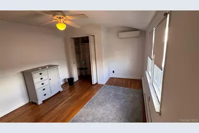 493 Kell Place, Seaford, NY 11783 - Photo 22