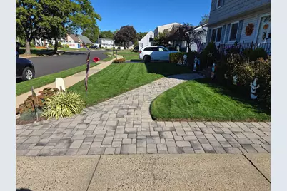 493 Kell Place, Seaford, NY 11783 - Photo 4