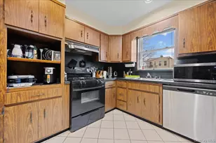 21-51 48th St, Astoria, NY 11105 - Photo 16