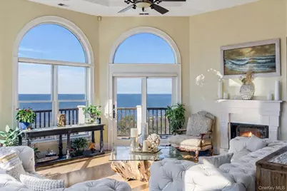 3172 Sound Avenue, Riverhead, NY 11901 - Photo 6