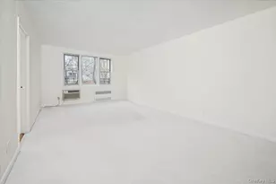 4 Sadore Ln, Yonkers, NY 10710 - Photo 2