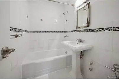 4 Sadore Lane #5G, Yonkers, NY 10710 - Photo 12