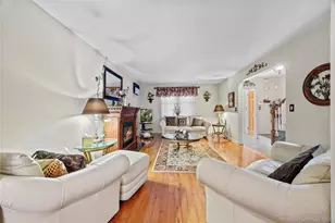 2004 Bogart Ave, Bronx, NY 10462 - Photo 8