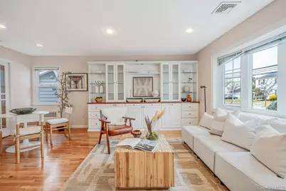 137 Charles Street, Lynbrook, NY 11563 - Photo 4