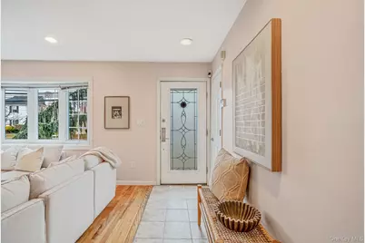 137 Charles Street, Lynbrook, NY 11563 - Photo 2