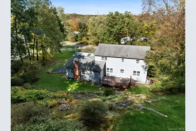 9 Whitlaw Lane, Chappaqua, NY 10514 - Photo 8