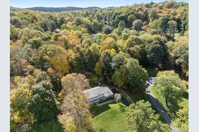 9 Whitlaw Lane, Chappaqua, NY 10514 - Photo 6
