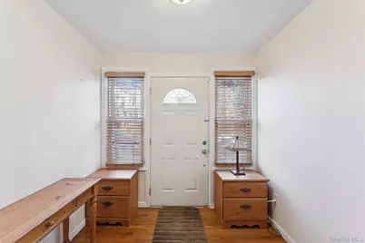 9214 104th Street, Richmond Hill, NY 11418 - Photo 4