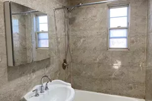 255-25 74th Ave, Glen Oaks, NY 11004 - Photo 16