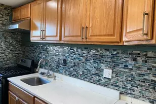 255-25 74th Ave, Glen Oaks, NY 11004 - Photo 8