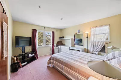 18 Oxford Court, Hillcrest, NY 10977 - Photo 22