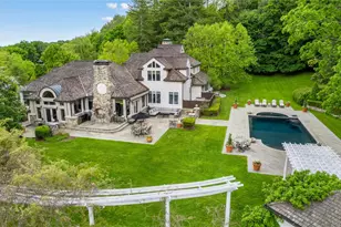 150 Old Farm Rd N, Chappaqua, NY 10514 - Photo 2