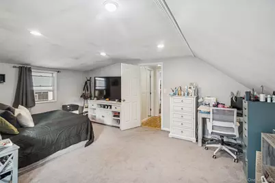 29 Lexington Avenue, West Babylon, NY 11704 - Photo 10