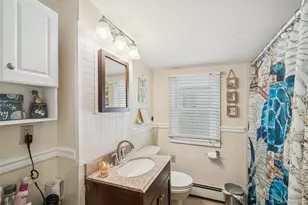 29 Lexington Ave, West Babylon, NY 11704 - Photo 12