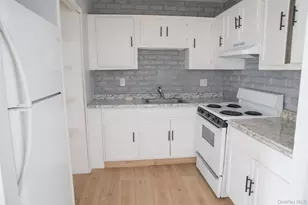 1 A Jamestown Ct, Ridge, NY 11961 - Photo 10