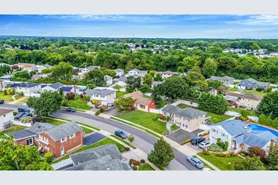 86 Silber Avenue, Bethpage, NY 11714 - Photo 32