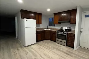 227 N Walnut St, Massapequa, NY 11758 - Photo 4