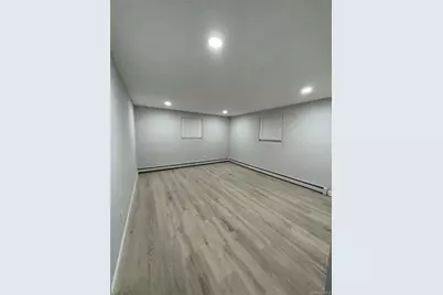 227 N Walnut Street, Massapequa, NY 11758 - Photo 12