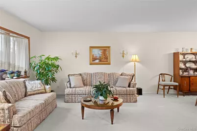 144 Cedar Road, East Northport, NY 11731 - Photo 4