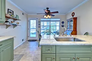 10 Oakdale Ct, Ridge, NY 11961 - Photo 14