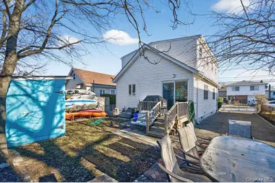 22 Bay Beach Avenue, Bayville, NY 11709 - Photo 28