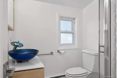 22 Bay Beach Avenue, Bayville, NY 11709 - Photo 26