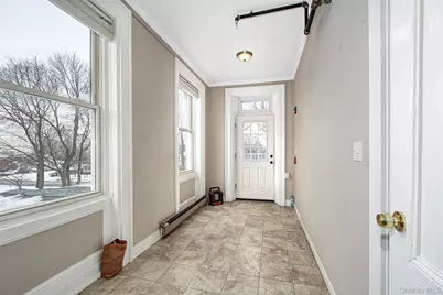 97 Broadway #2, Verplanck, NY 13045 - Photo 2