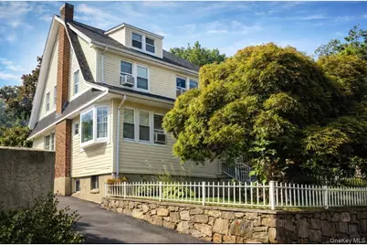 130 Clinton Avenue #3, New Rochelle, NY 10801 - Photo 1