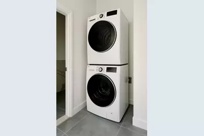 356-370 Bayview Avenue, Inwood, NY 11096 - Photo 8