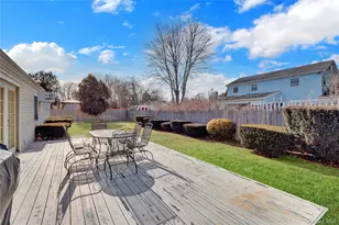 92 Bellwood Ave, South Setauket, NY 11720 - Photo 22