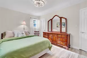 92 Bellwood Ave, South Setauket, NY 11720 - Photo 14