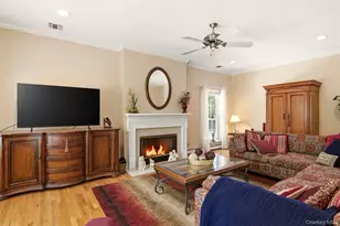 5 Wood Hollow Dr, Westhampton, NY 11977 - Photo 28