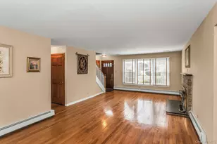 26 Bayview Ave, Massapequa, NY 11758 - Photo 4