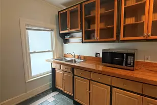 27 Balding Ave, Poughkeepsie, NY 12601 - Photo 16