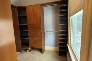 27 Balding Ave, Poughkeepsie, NY 12601 - Photo 10