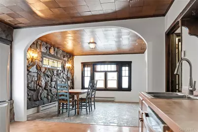 378 Broadway 9W #1, Esopus, NY 12487 - Photo 6