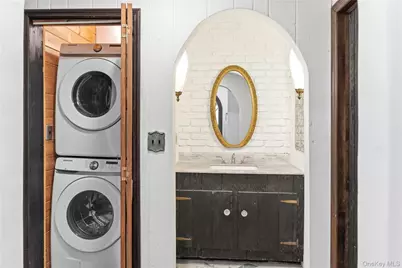 378 Broadway 9W #1, Esopus, NY 12487 - Photo 14