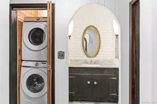 378 Broadway 9W, Esopus, NY 12487 - Photo 14