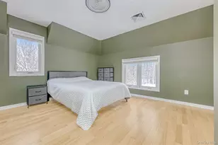 25 Coe Farm Rd, Suffern, NY 10901 - Photo 16