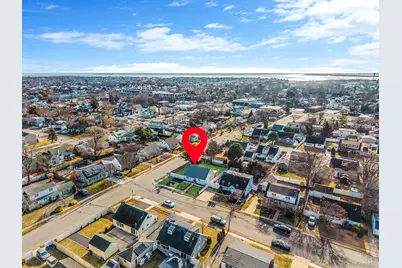 616 Kenmore Avenue, Copiague, NY 11726 - Photo 46