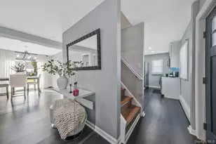 616 Kenmore Ave, Copiague, NY 11726 - Photo 24